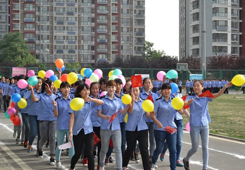 石家莊鐵路技校2015年暑假安排 資料 石家莊鐵路技校運動會 石家莊鐵路技校2015年暑假安排 資料