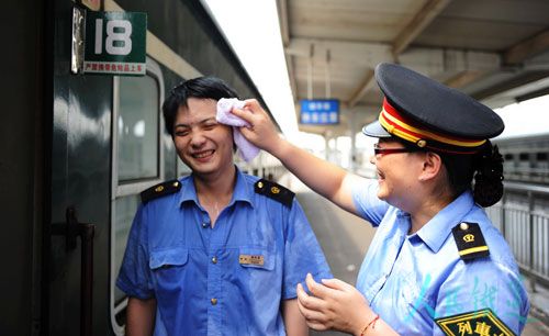 tlgr.jpg 2020年男生學(xué)鐵路什么專業(yè)好？ 常見問題